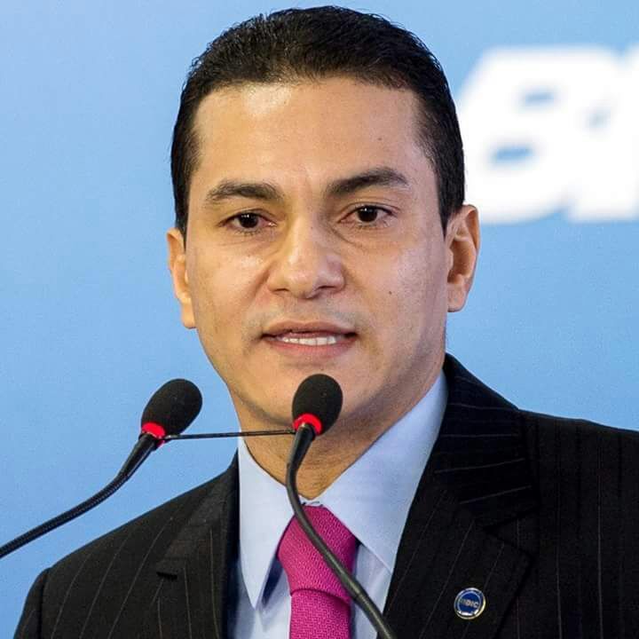 d8976e18 87d6 4da9 861a 3e62e5c063a9