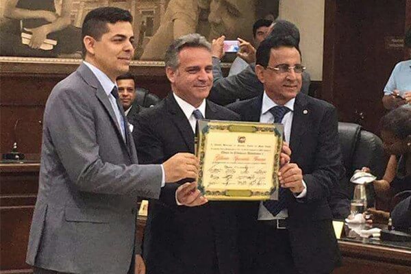 gilberto abramo prb recebe titulo de cidadao honorario de uberaba foto ascom 05 10 17