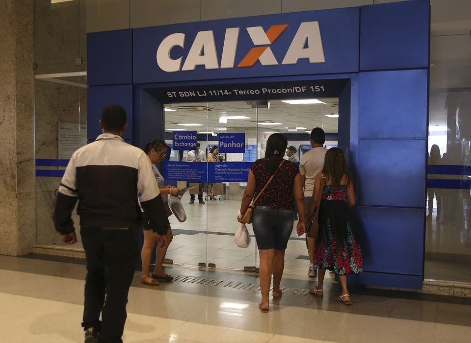 10 40 27 jfcrz abr 14091923110