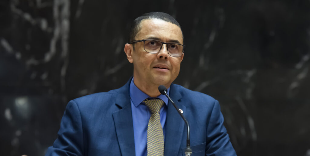 Aprovado projeto de Charles Santos contra furtos de cabos e fios metálicos no Estado 3 1896840