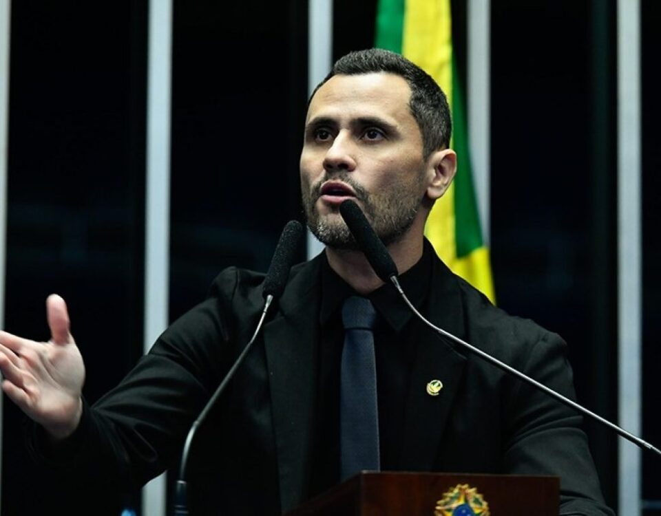 Senador Cleitinho detona bastidores do Congresso Nacional Estamos em um ninho de prostituicao 1200x795 1