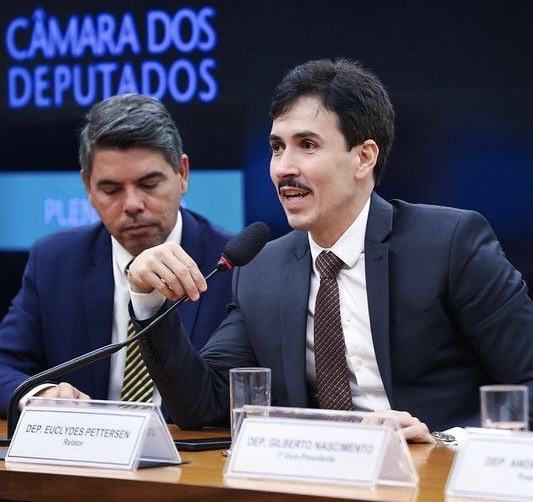 b27b2711 a68a 490e 8338 fe1281db940f